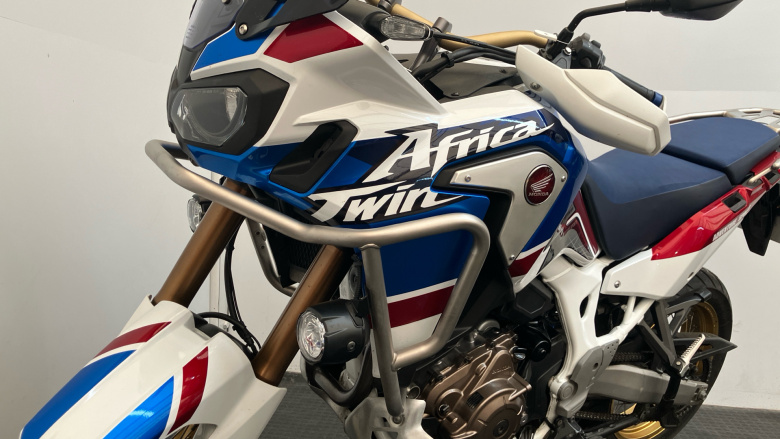 Honda Africa Twin CRF1000D2J4ED (18MY)
